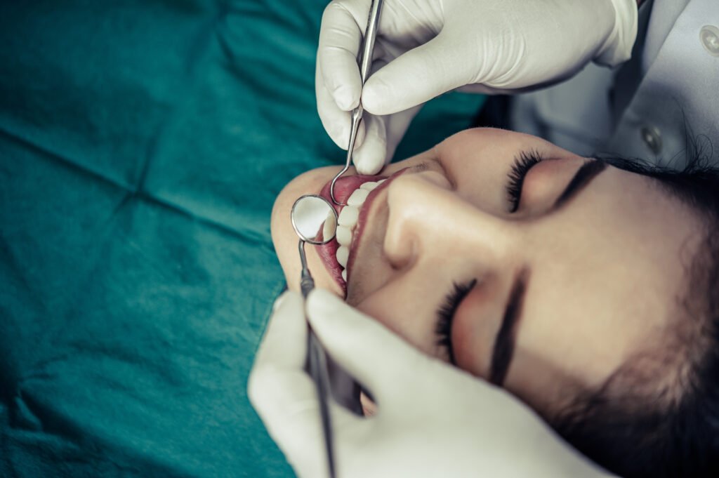 dentists treat patients' teeth.